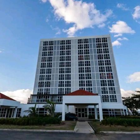 Ornella Villa - 2-Br Apartment - Pool - Parking Portmore Extérieur photo